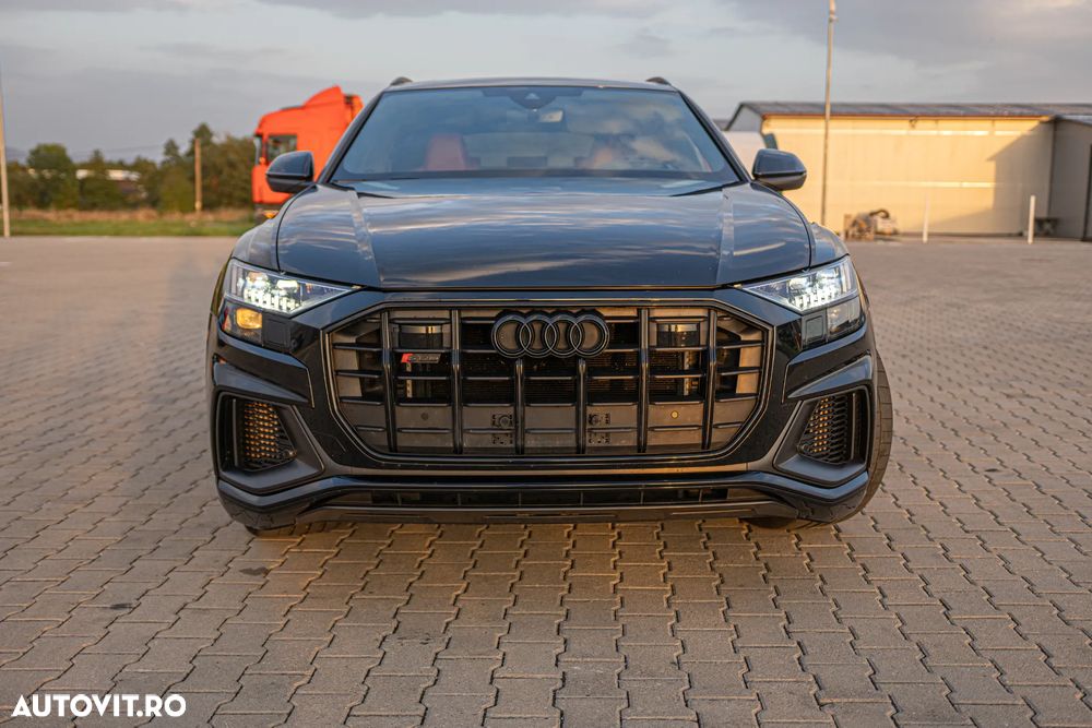 Audi SQ8 - 9