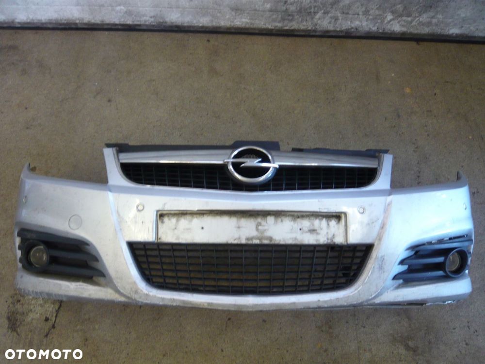 Zderzak przedni halogeny czujniki parkowania PDC Opel Vectra C Lift - 1