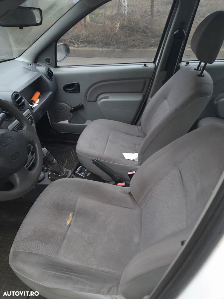 Dacia Logan 1.4 MPI Ambiance - 12