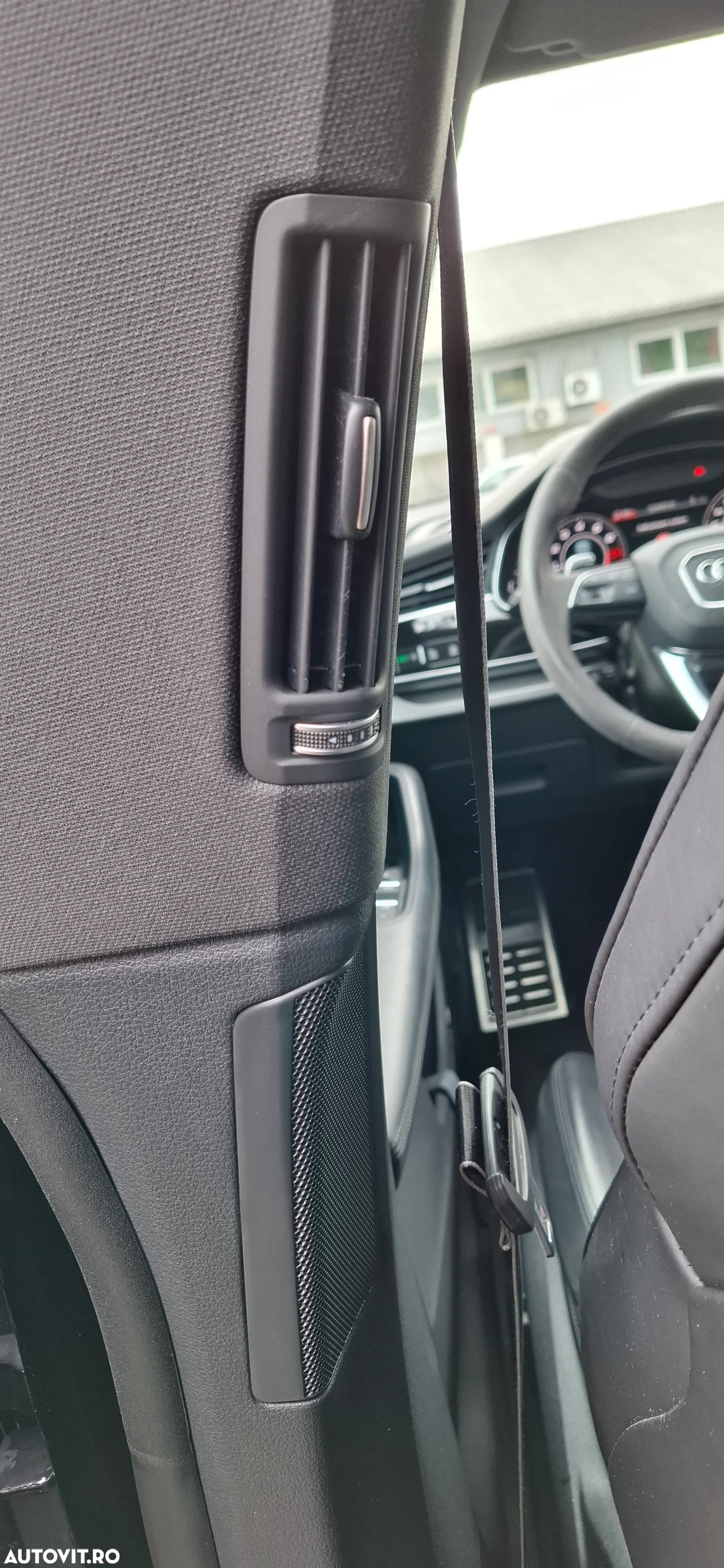 Audi RS Q8 RSQ8 4.0 TFSI quattro MHEV Tiptronic - 24