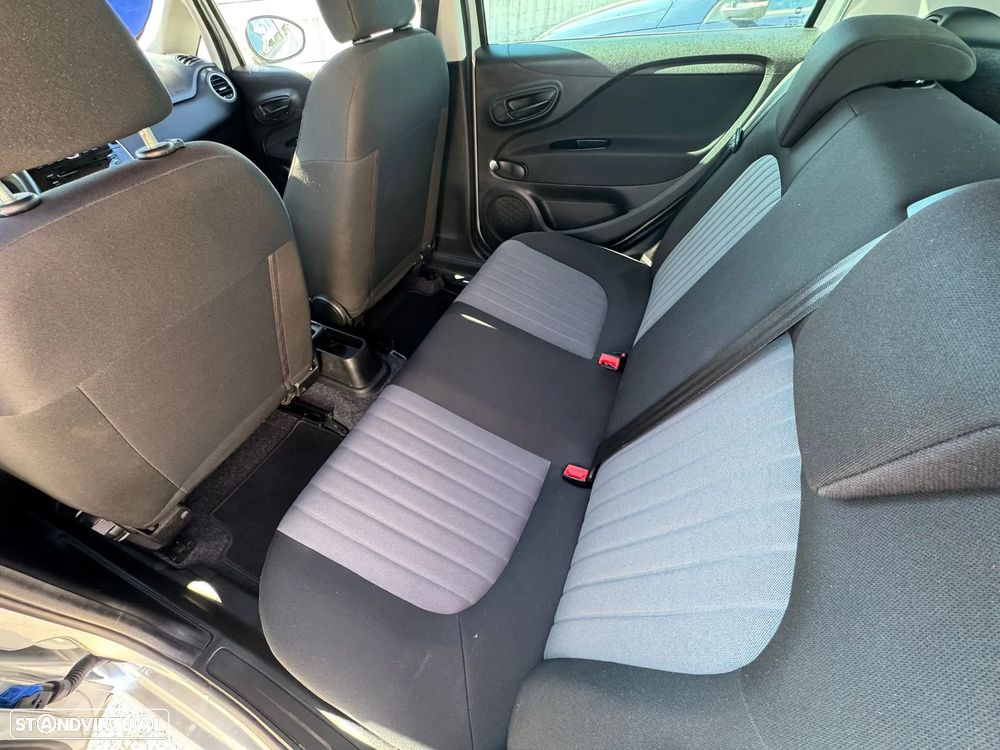 Fiat Punto 1.2 Young II S&S - 8