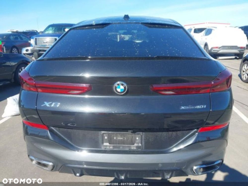 BMW X6 - 8