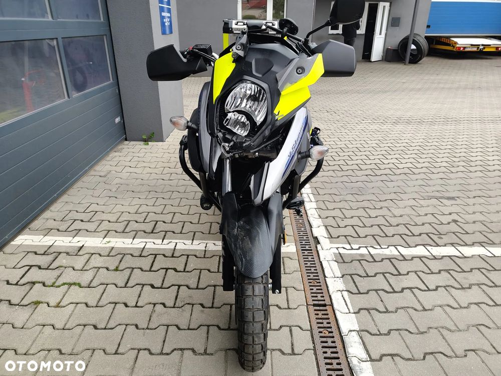 Suzuki V-STROM - 3