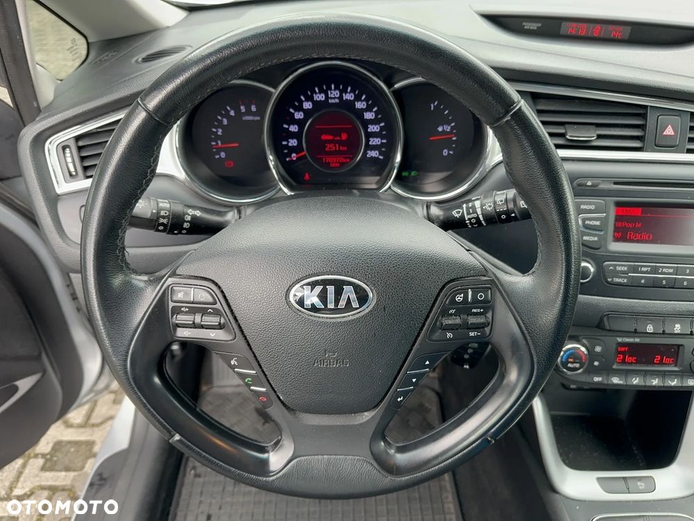 Kia Ceed 1.6 CRDi L - 15