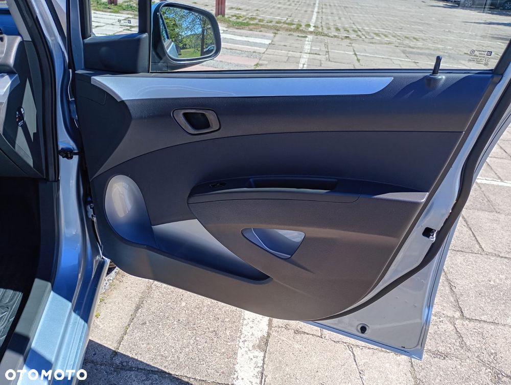 Chevrolet Spark - 20