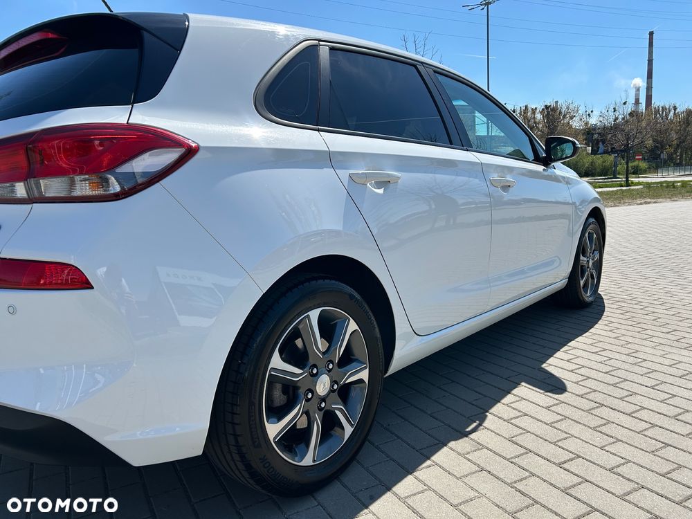 Hyundai i30 1.4 Classic + - 3