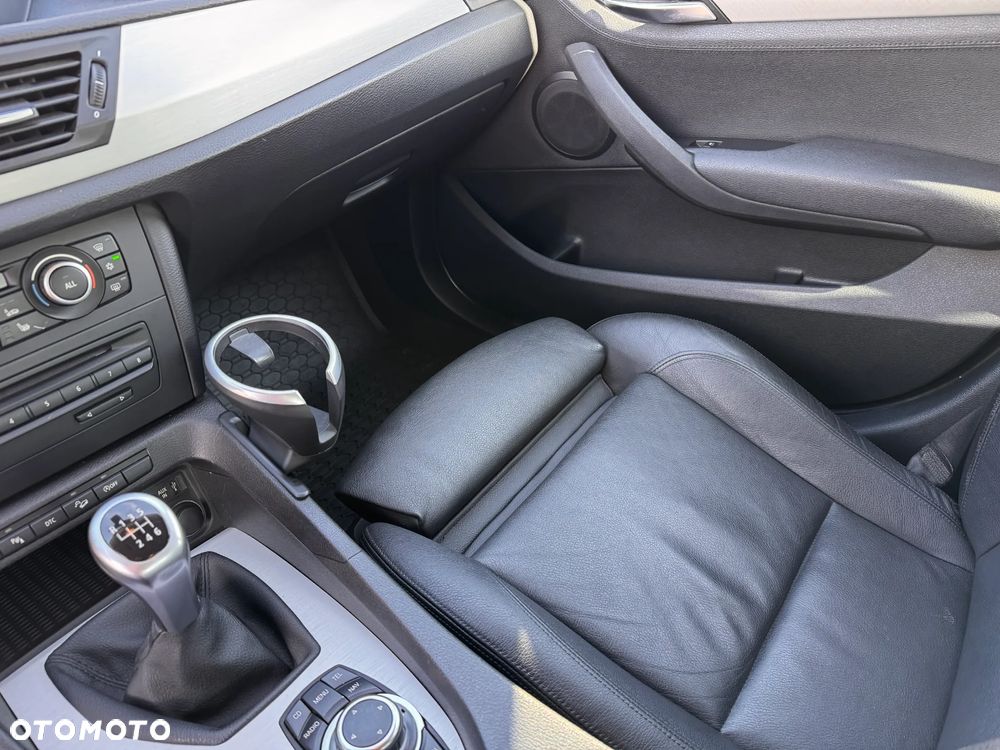 BMW X1 xDrive20d - 14