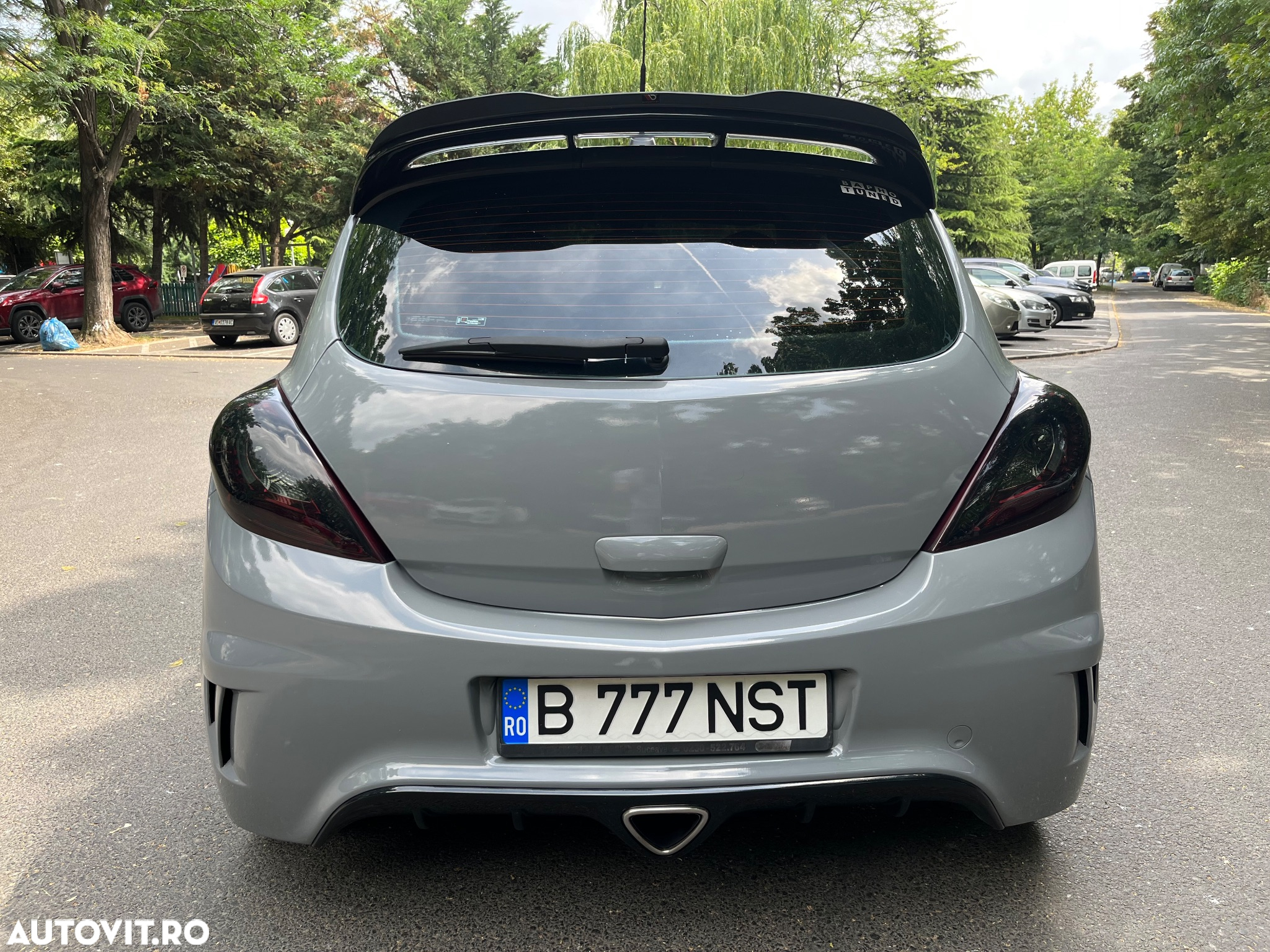 Opel Corsa 1.6 Turbo OPC - 6