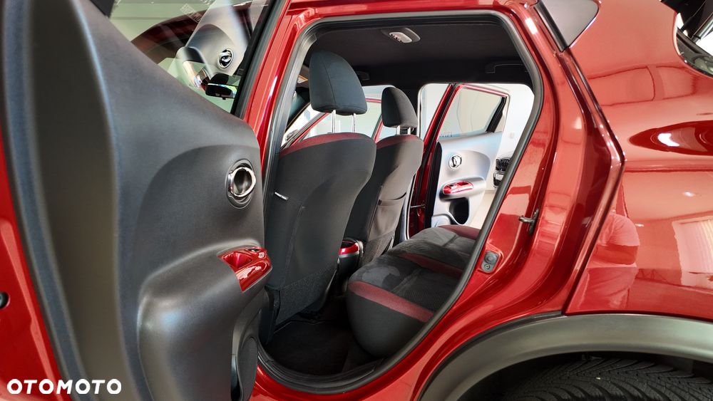 Nissan Juke 1.6 Xtronic Tekna - 31