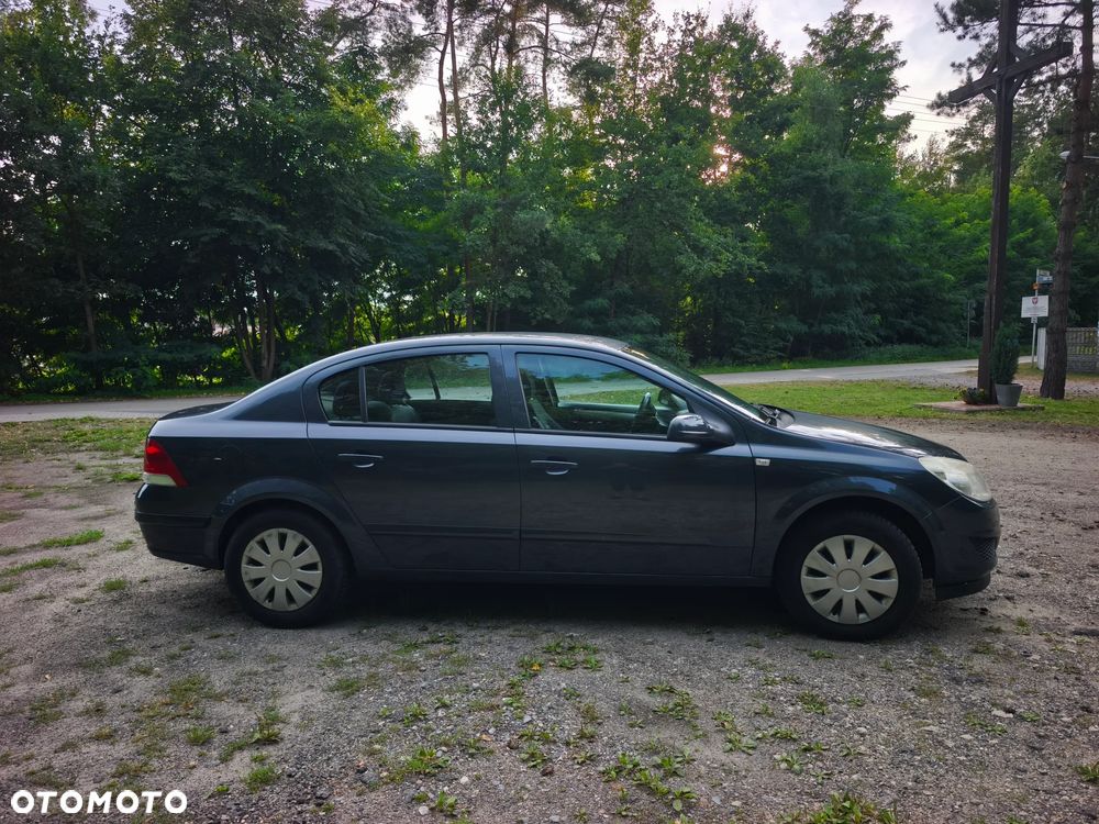 Opel Astra 1.6 Enjoy - 7