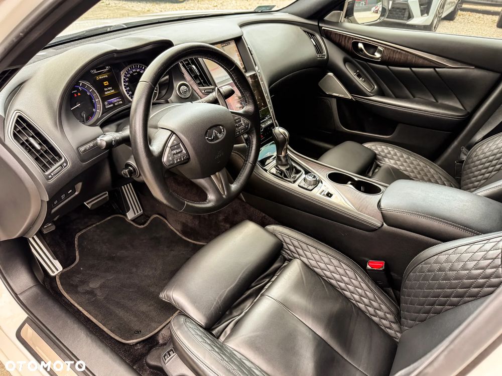 Infiniti Q50 2.0t Sport - 12