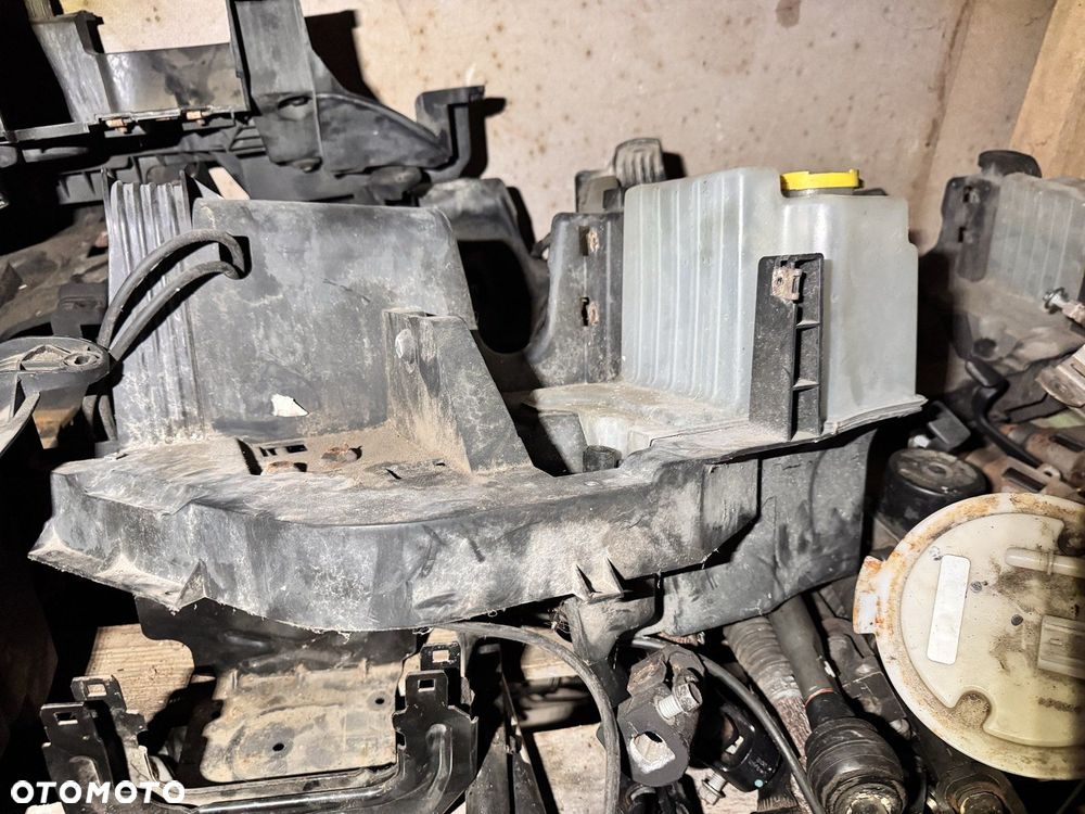 Jeep Wrangler JK Zbiornik podstawa ABS 2007-2011