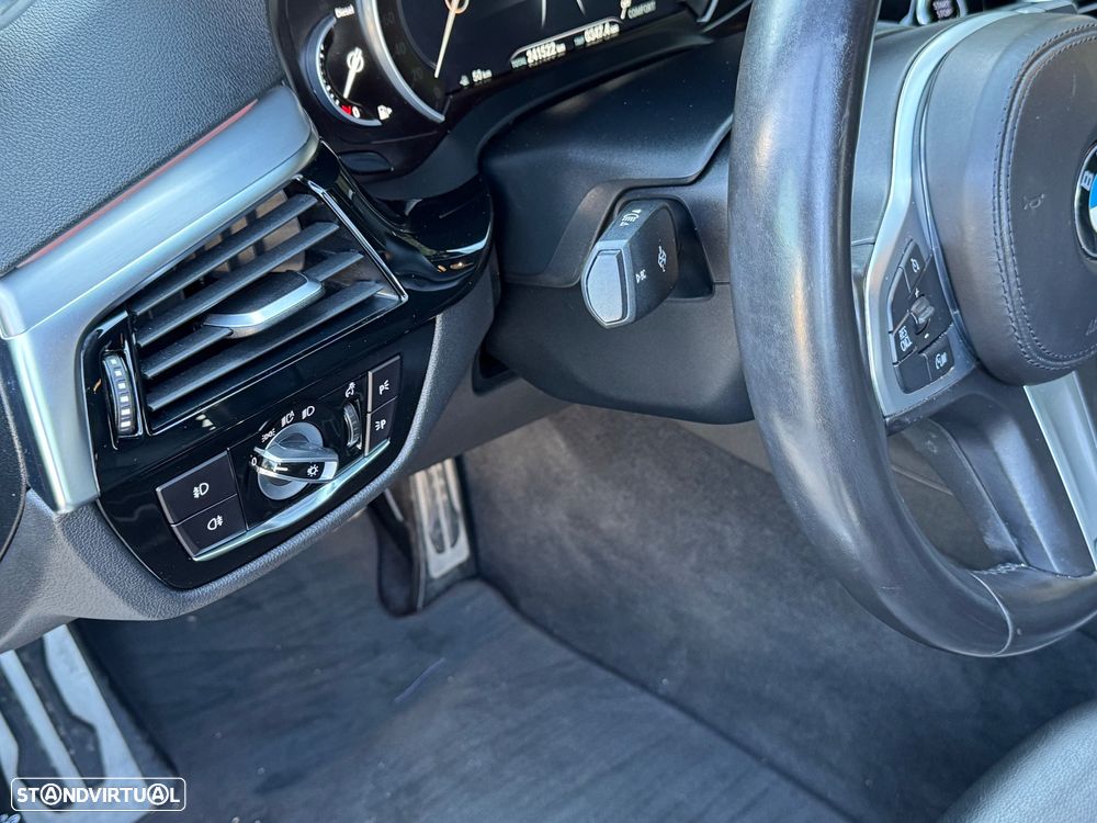 BMW 520 d Pack M Auto - 40