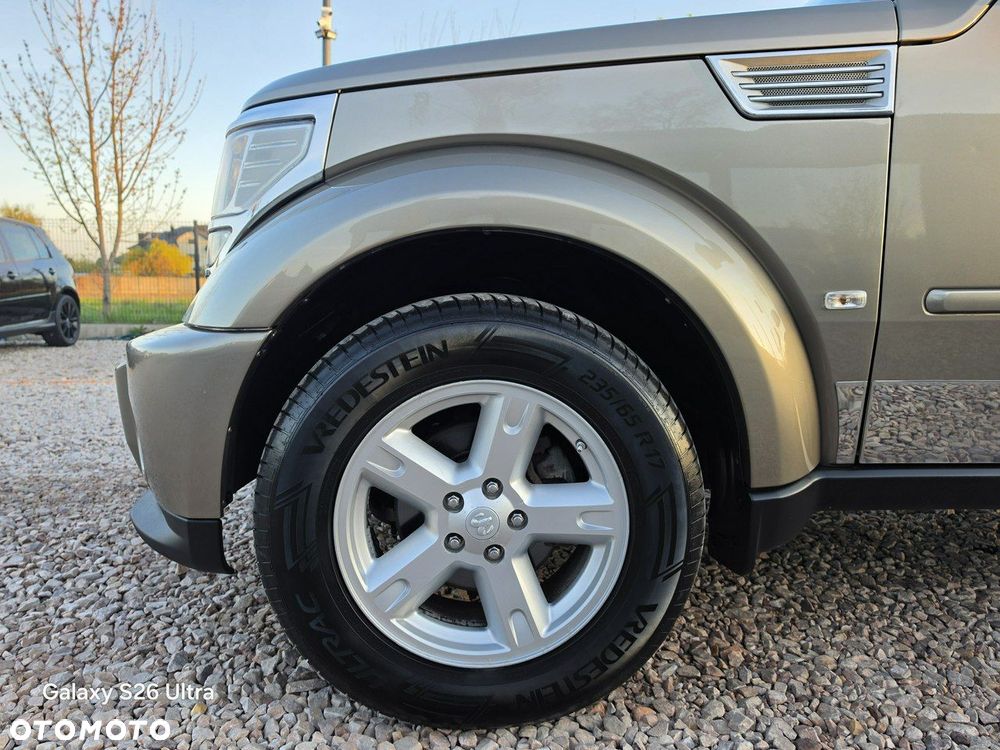 Dodge Nitro - 39