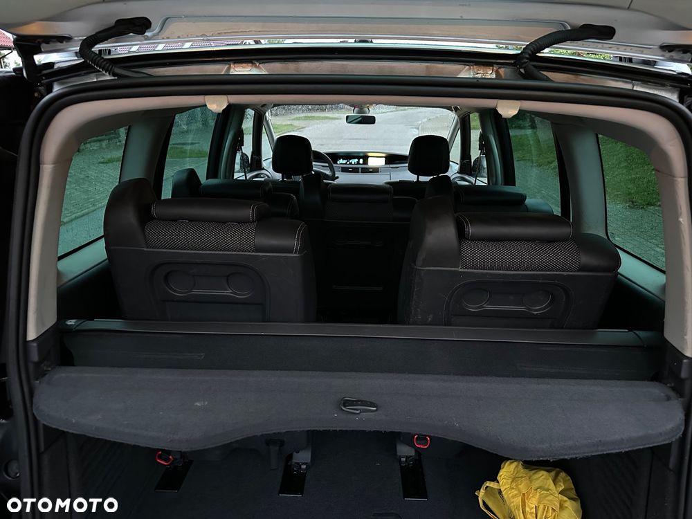 Renault Grand Espace Gr 2.0 dCi Voyage - 25