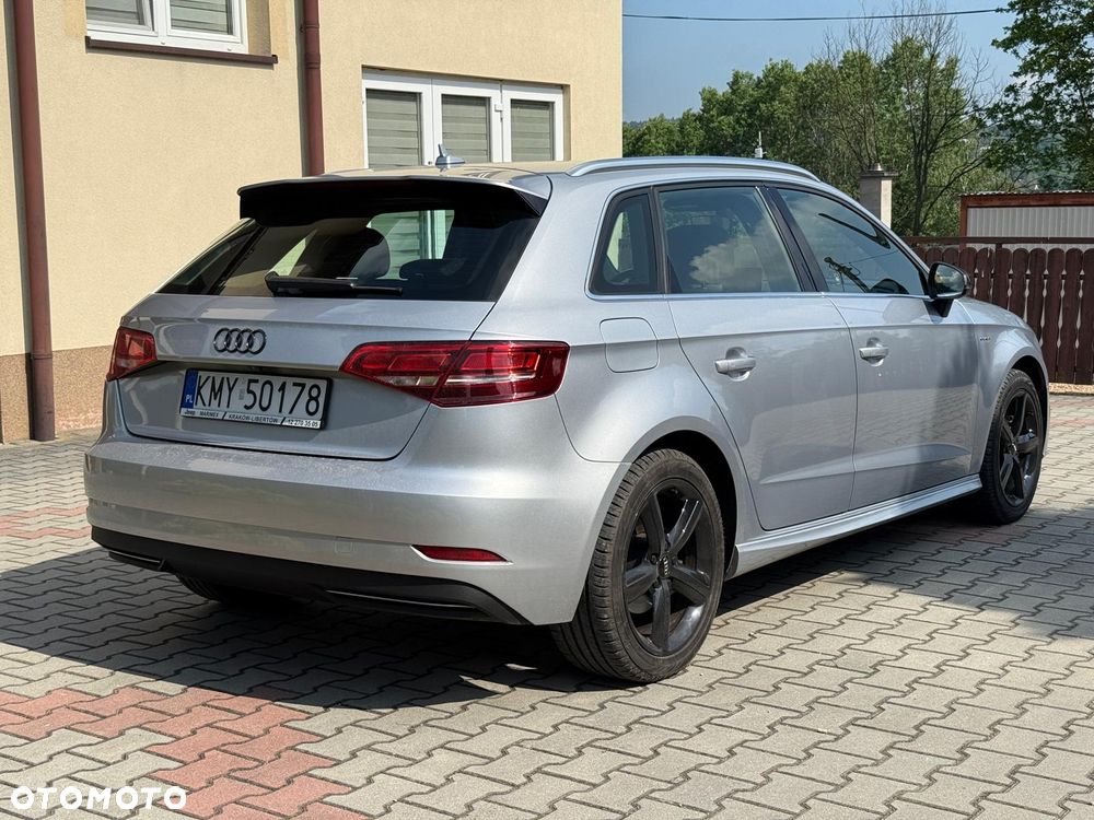 Audi A3 Sportback - 11