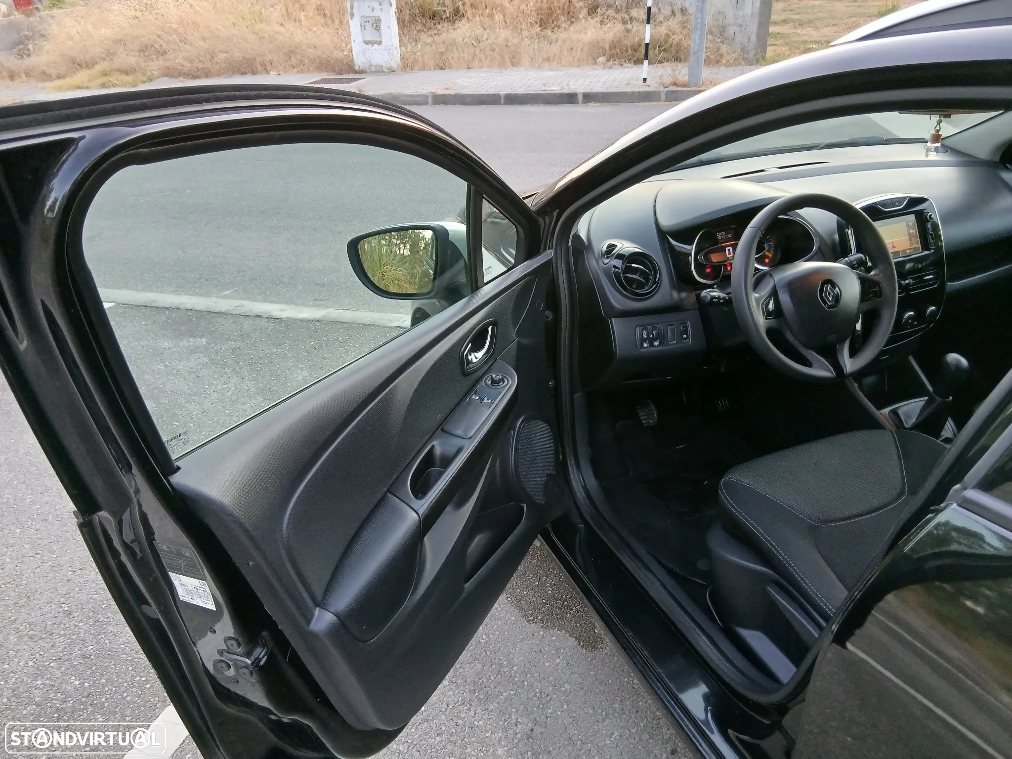 Renault Clio Sport Tourer 1.5 dCi Dynamique S - 5