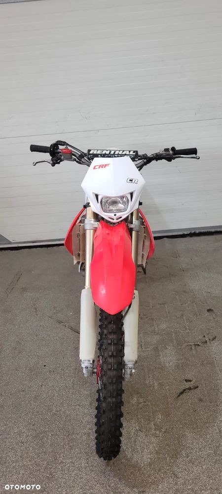 Honda CRF - 12