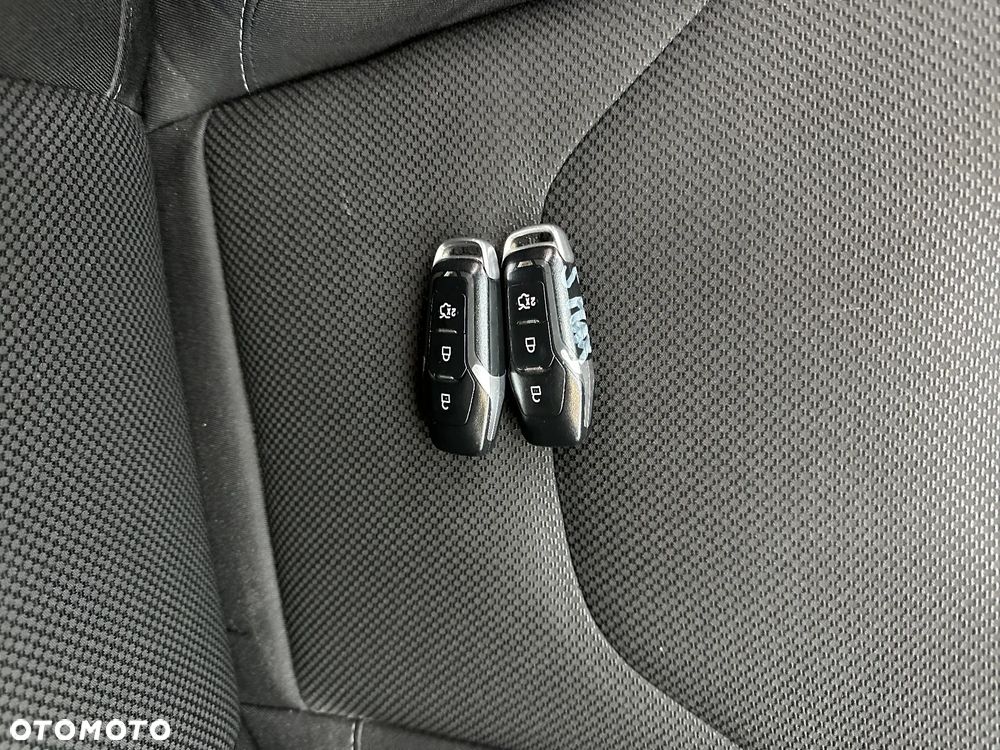 Ford S-Max 2.0 TDCi Titanium PowerShift - 31