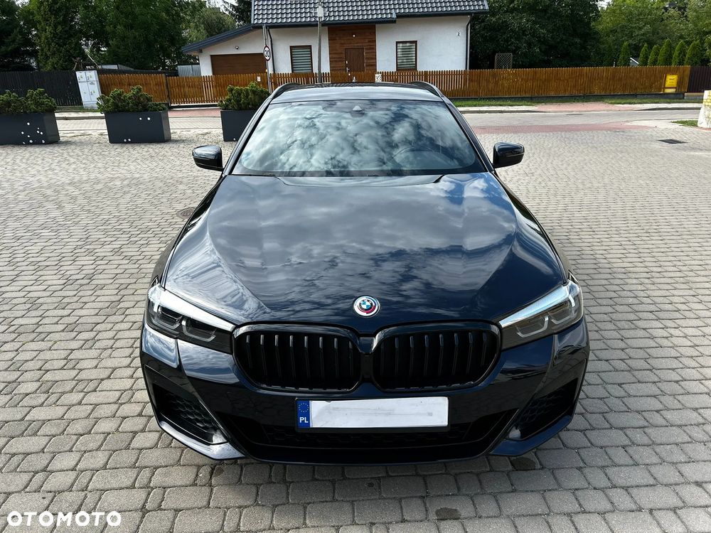 BMW Seria 5 530e xDrive M Sport sport - 2