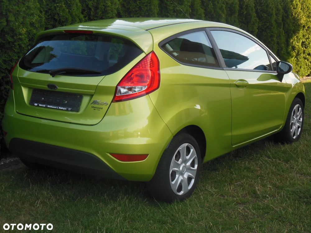 Ford Fiesta 1.25 Champions Edition - 6