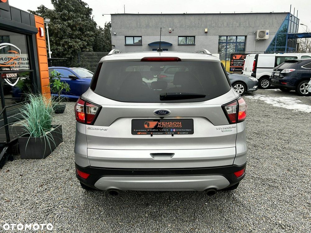 Ford Escape - 38