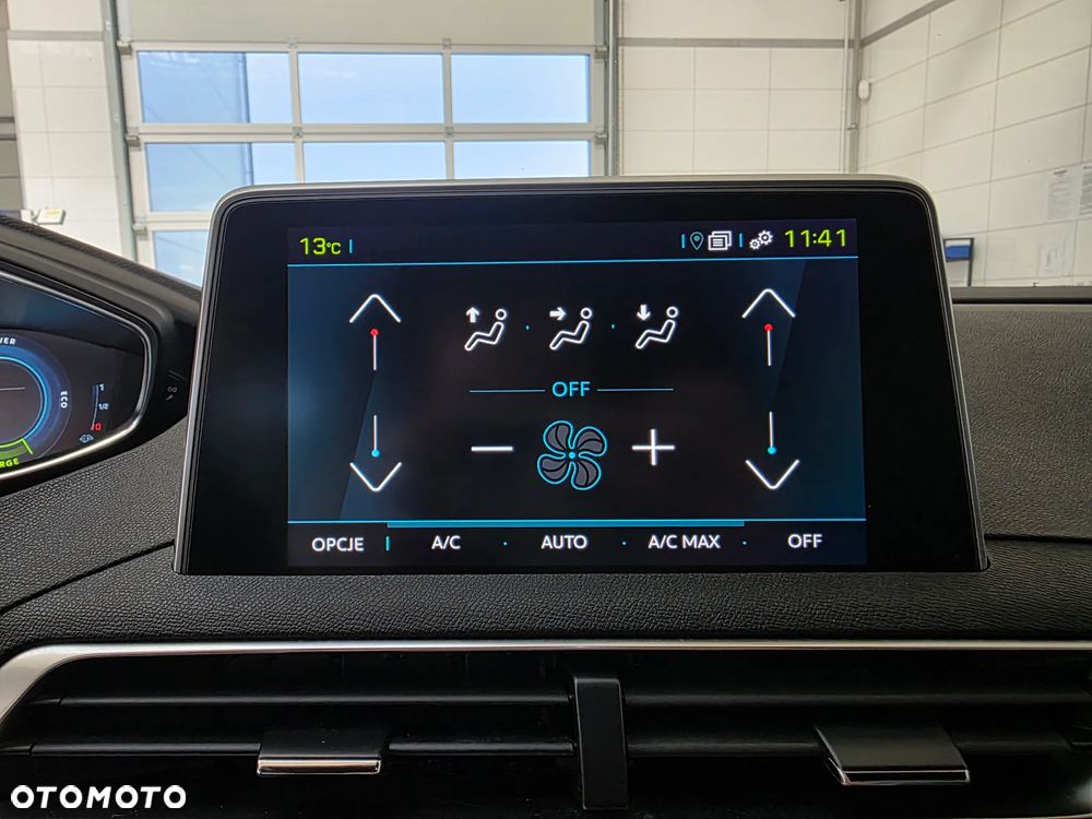Peugeot 3008 1.6 PureTech Hybrid4 PHEV GT S&S EAT8 - 30