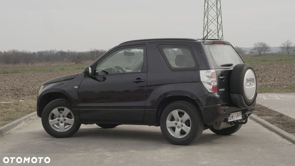 Suzuki Grand Vitara 1.6 - 9