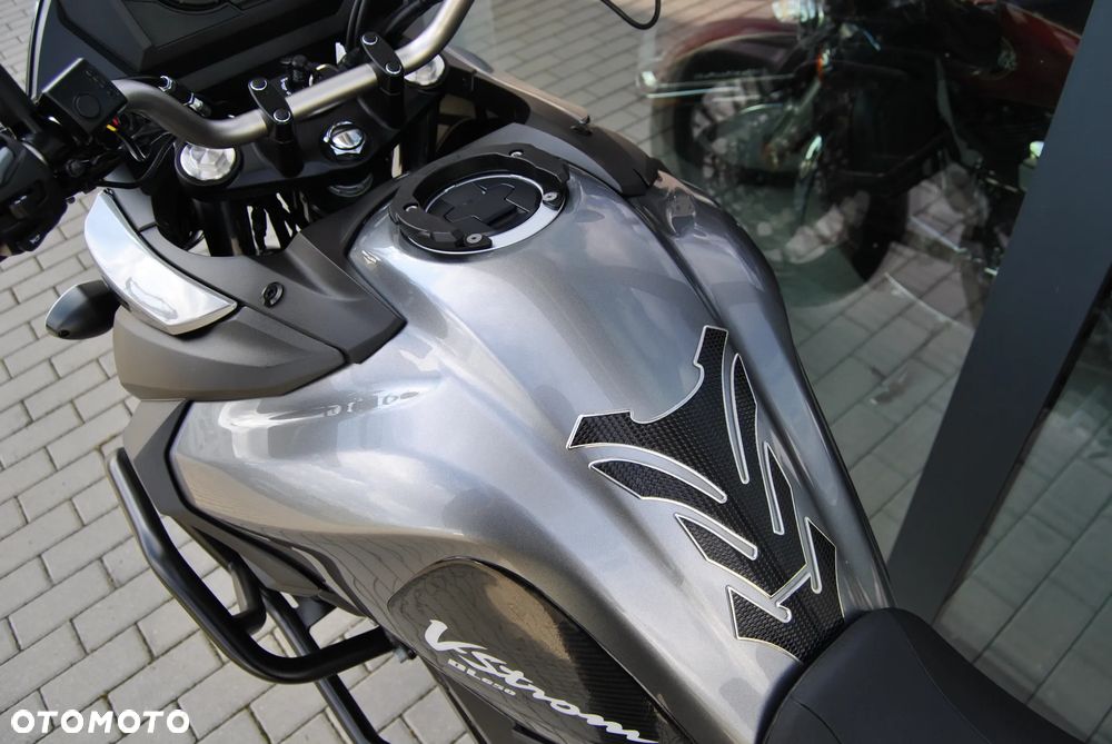 Suzuki DL - 16