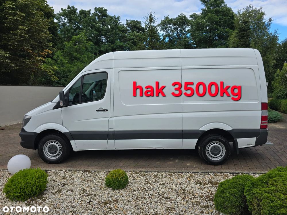 Mercedes-Benz Sprinter - 4