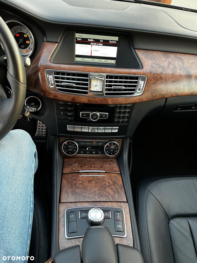 Mercedes-Benz CLS 500 4-Matic 7G-TRONIC - 18