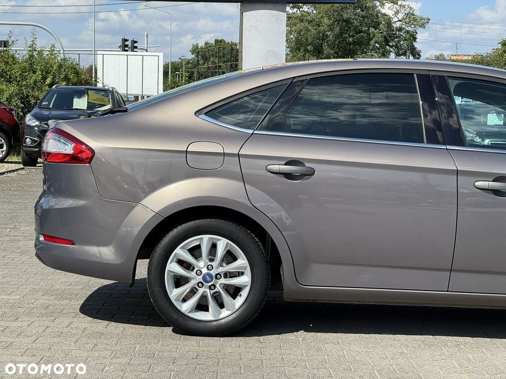 Ford Mondeo 1.6 T Ambiente - 14