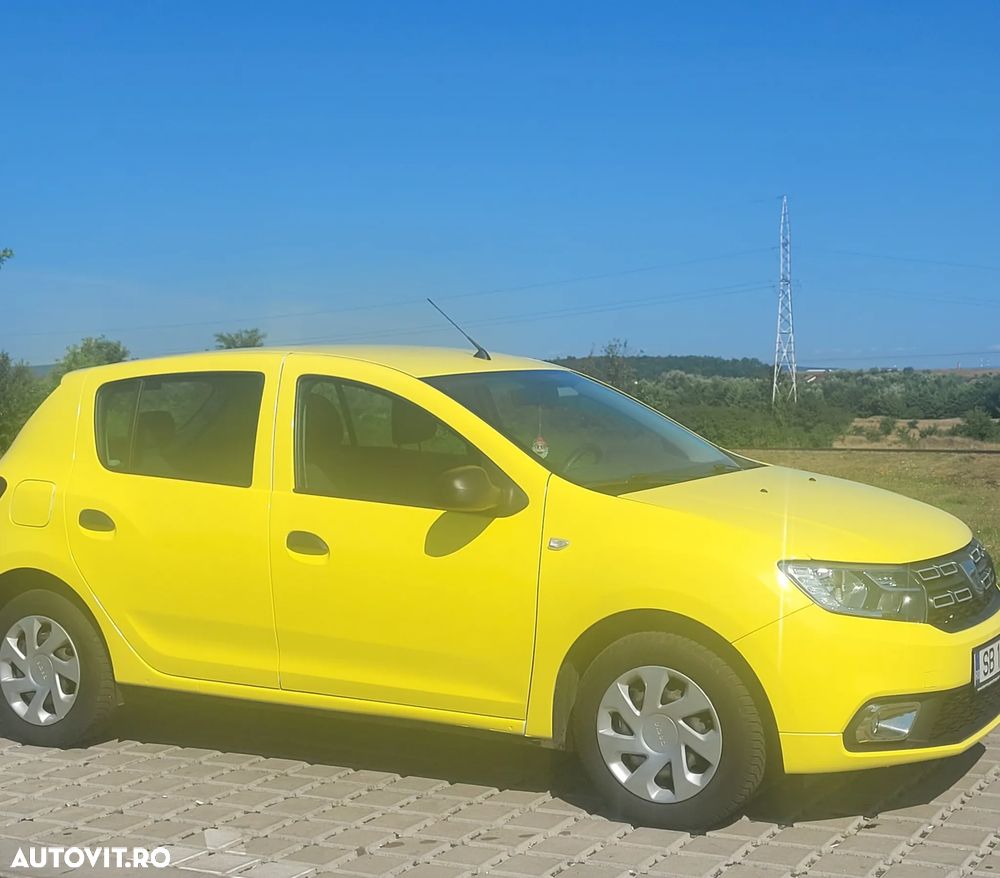 Dacia Sandero - 10