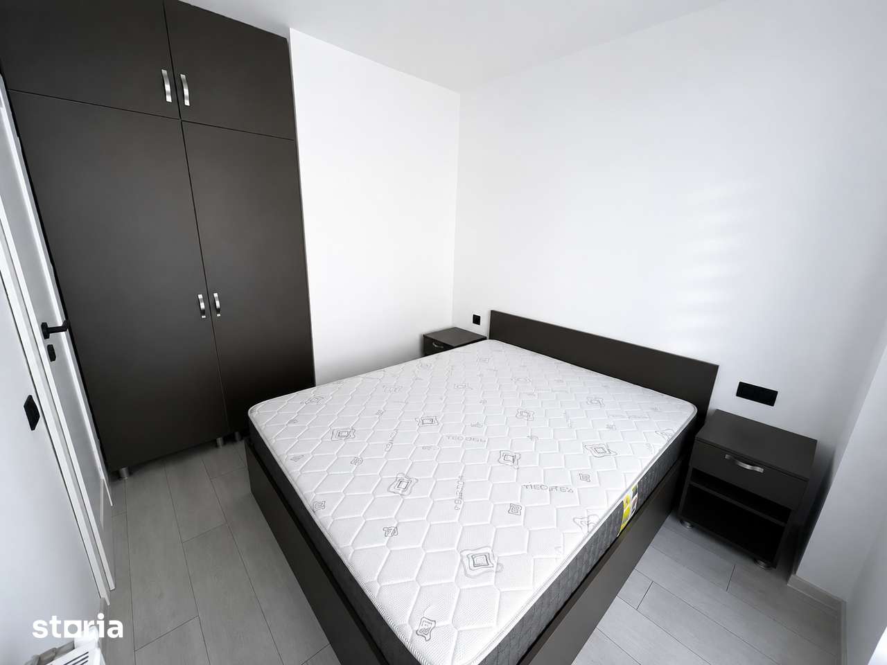 Apartament de 2 camere, 43 mp, 18 mp terasa, zona Eroilor — fotografia 3