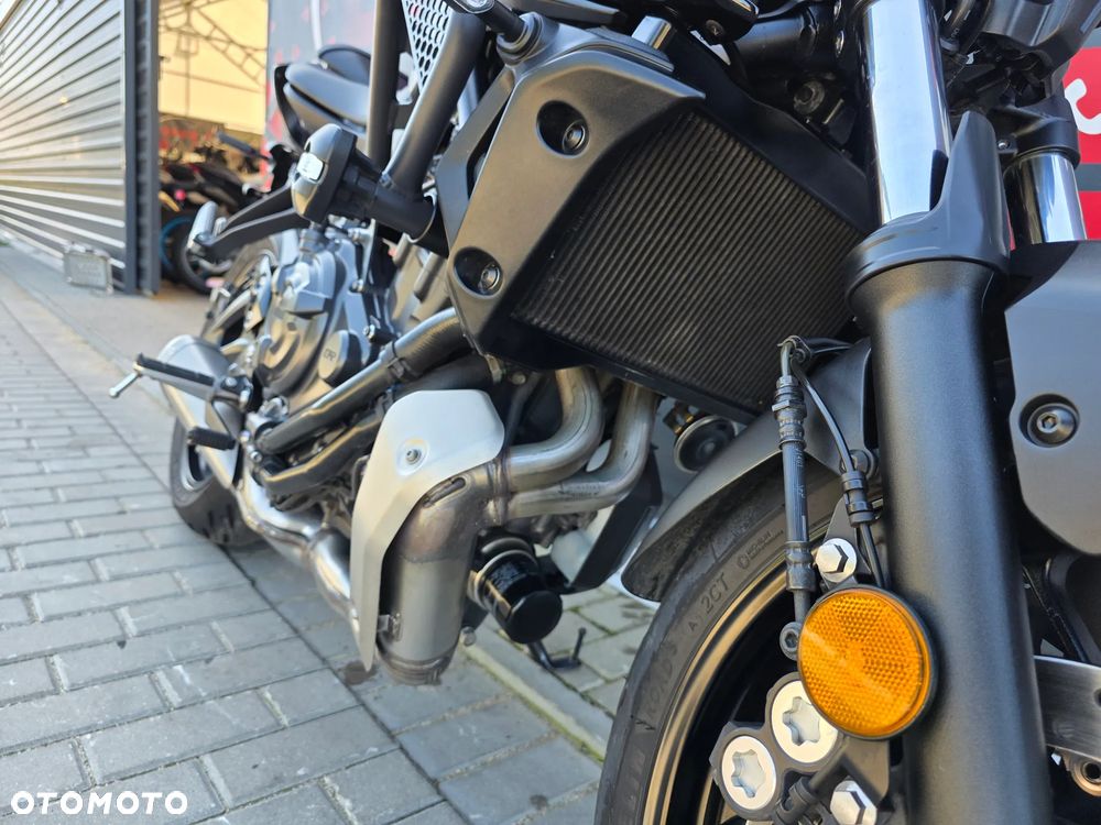 Yamaha MT - 30
