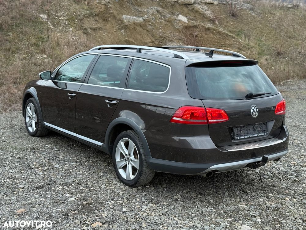 Volkswagen Passat Alltrack 2.0 TDI 4Motion BMT - 6