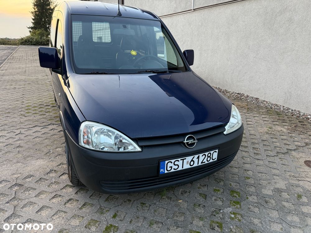 Opel Combo Tour 1.3 CDTI Cosmo - 2