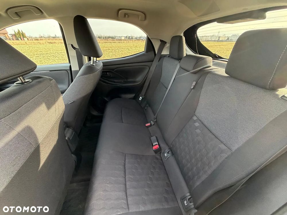 Toyota Yaris Hybrid 1.5 Active - 18