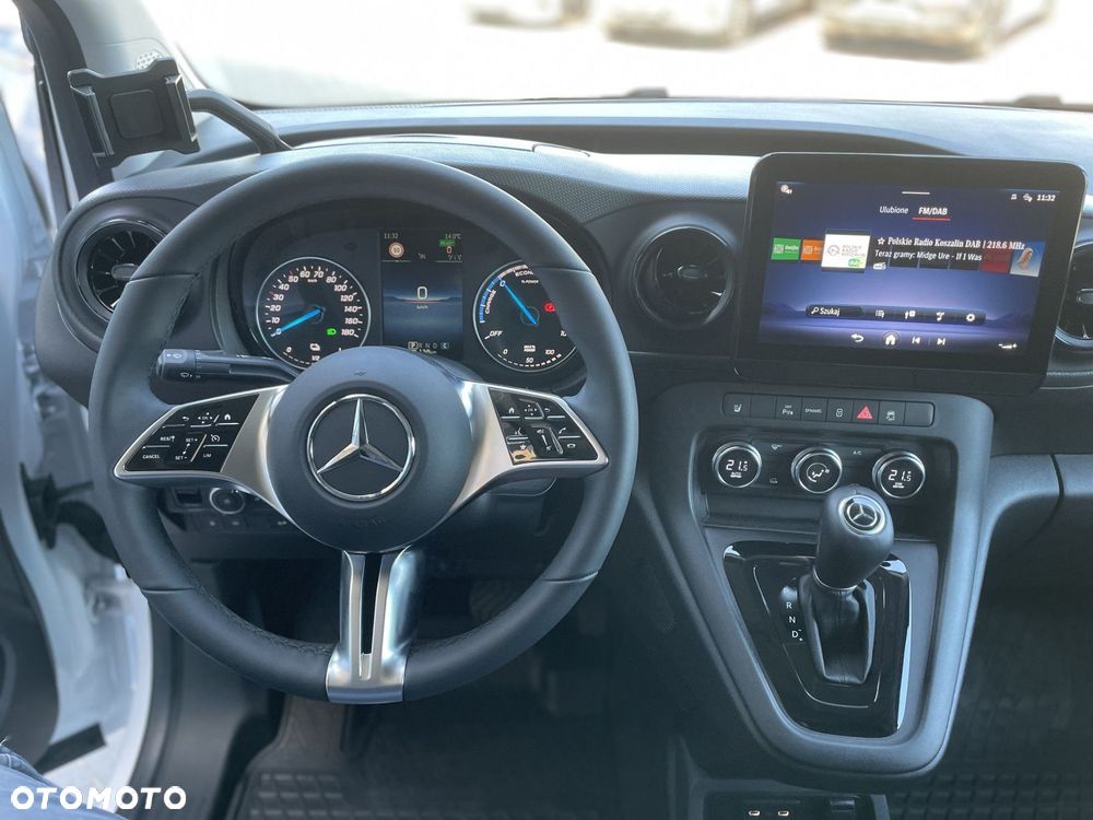 Mercedes-Benz eCitan Nawigacja Ogrzewana szyba Reflektory LED Tempomat - 10