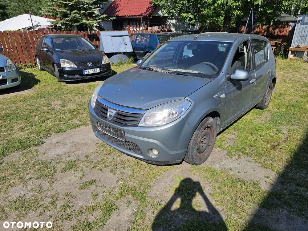 Dacia Sandero - 1