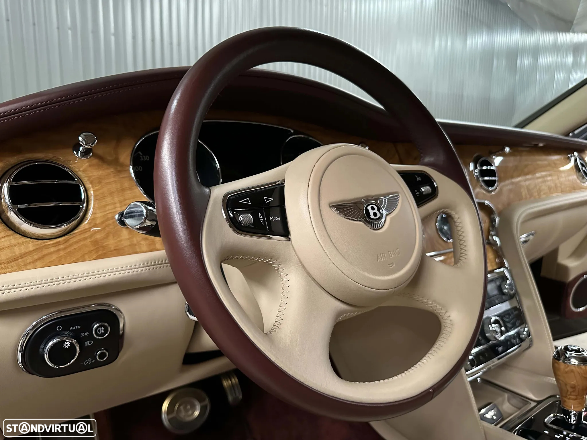 Bentley Mulsanne - 49