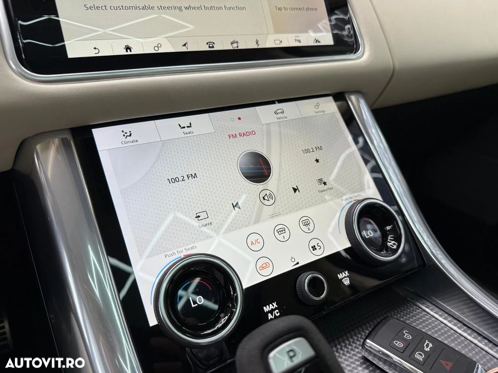 Land Rover Range Rover Sport 3.0 L HST - 16