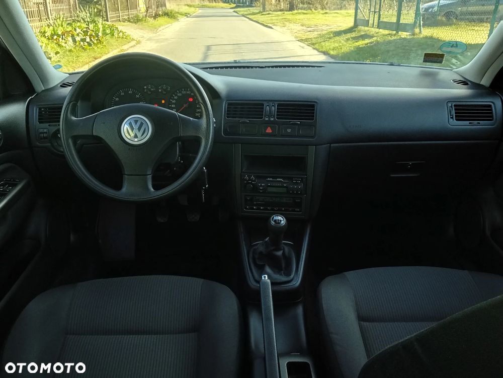 Volkswagen Bora 1.6 Comfortline - 13