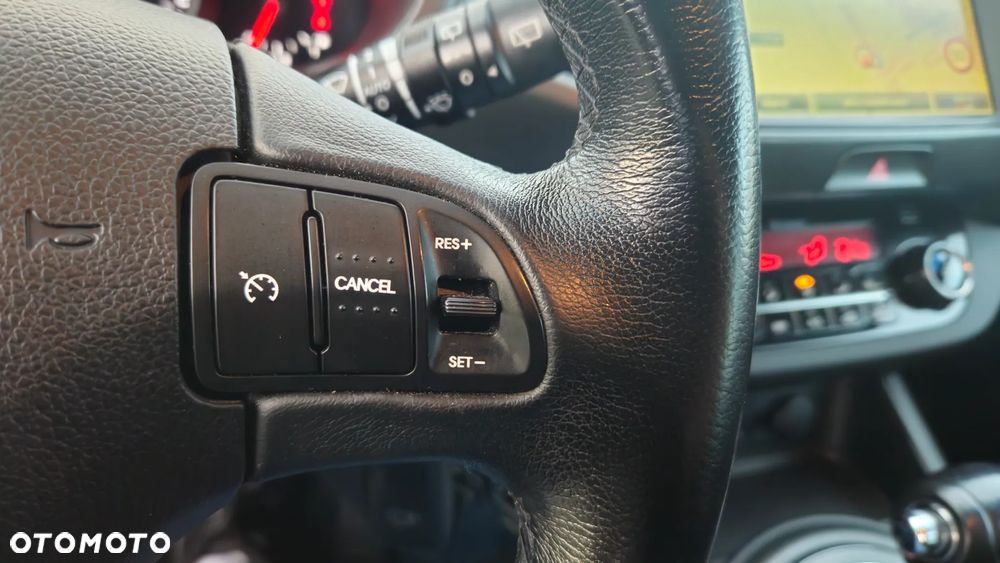 Kia Sportage 2.0 CRDI S - 12