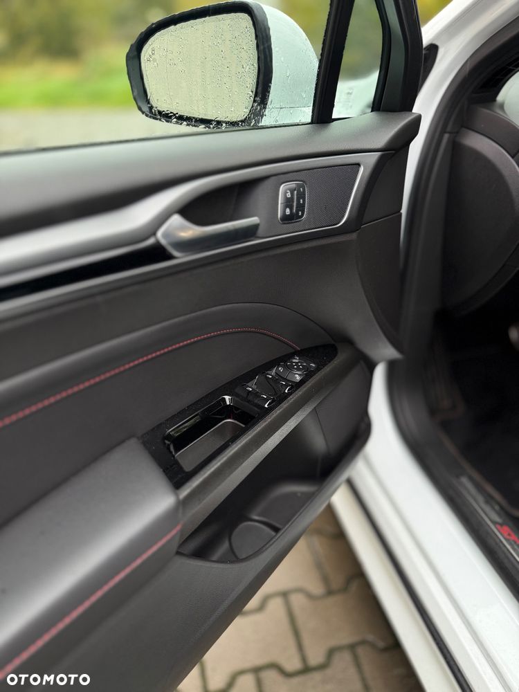 Ford Mondeo - 15