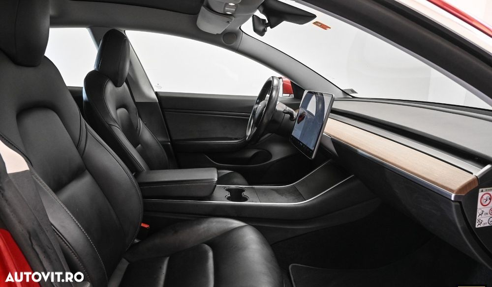 Tesla Model 3 Langstreckenbatterie Allradantrieb Dual Motor Performance - 14