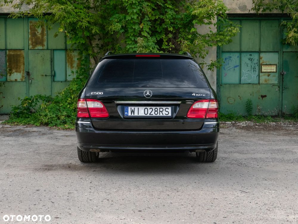 Mercedes-Benz Klasa E 500 4-Matic T Avantgarde - 8