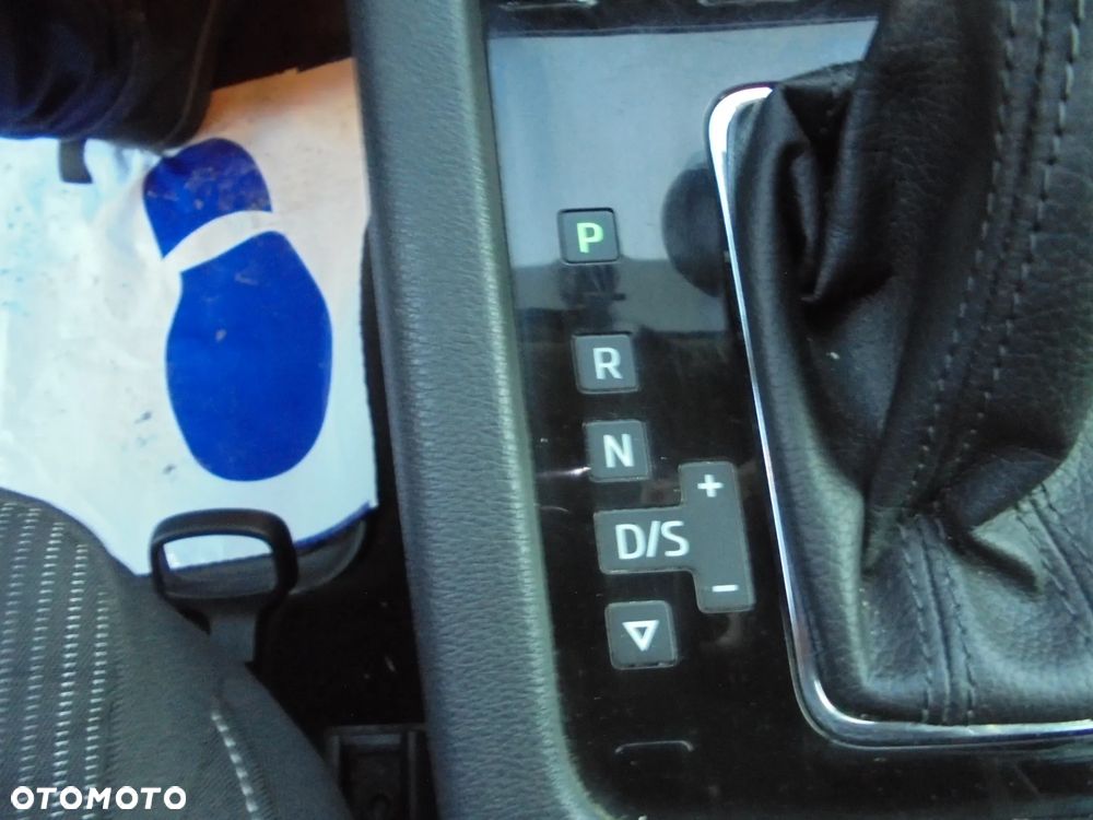 Skoda Octavia 2.0 TDI DSG Ambition - 26