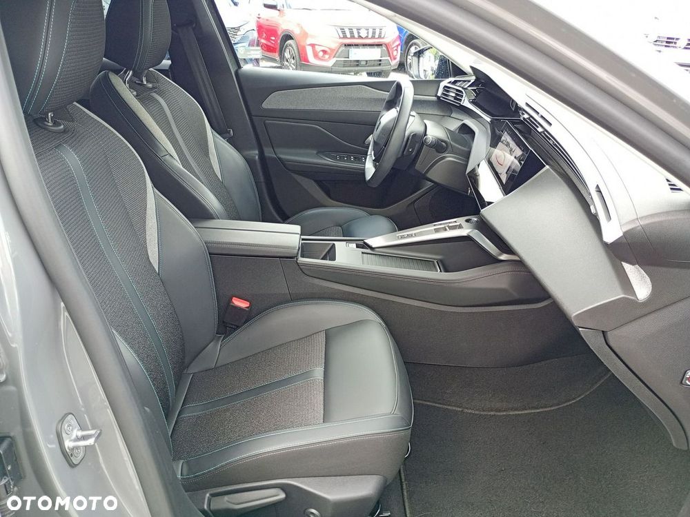 Peugeot 308 1.5 BlueHDi Allure Pack S&S EAT8 - 27