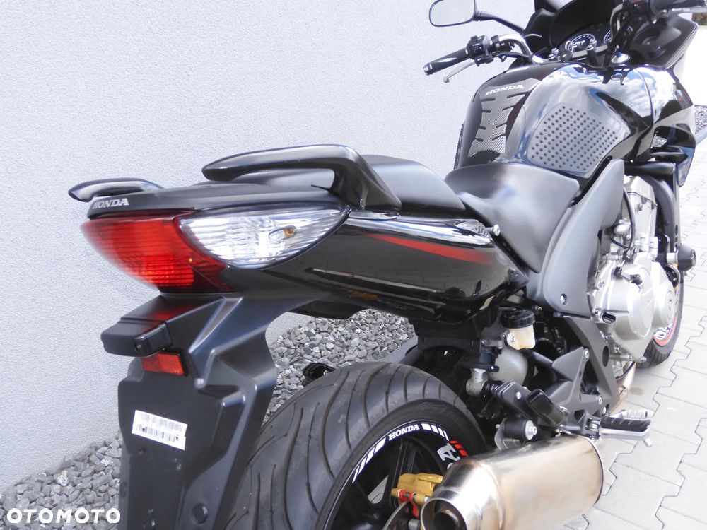 Honda CBF - 12